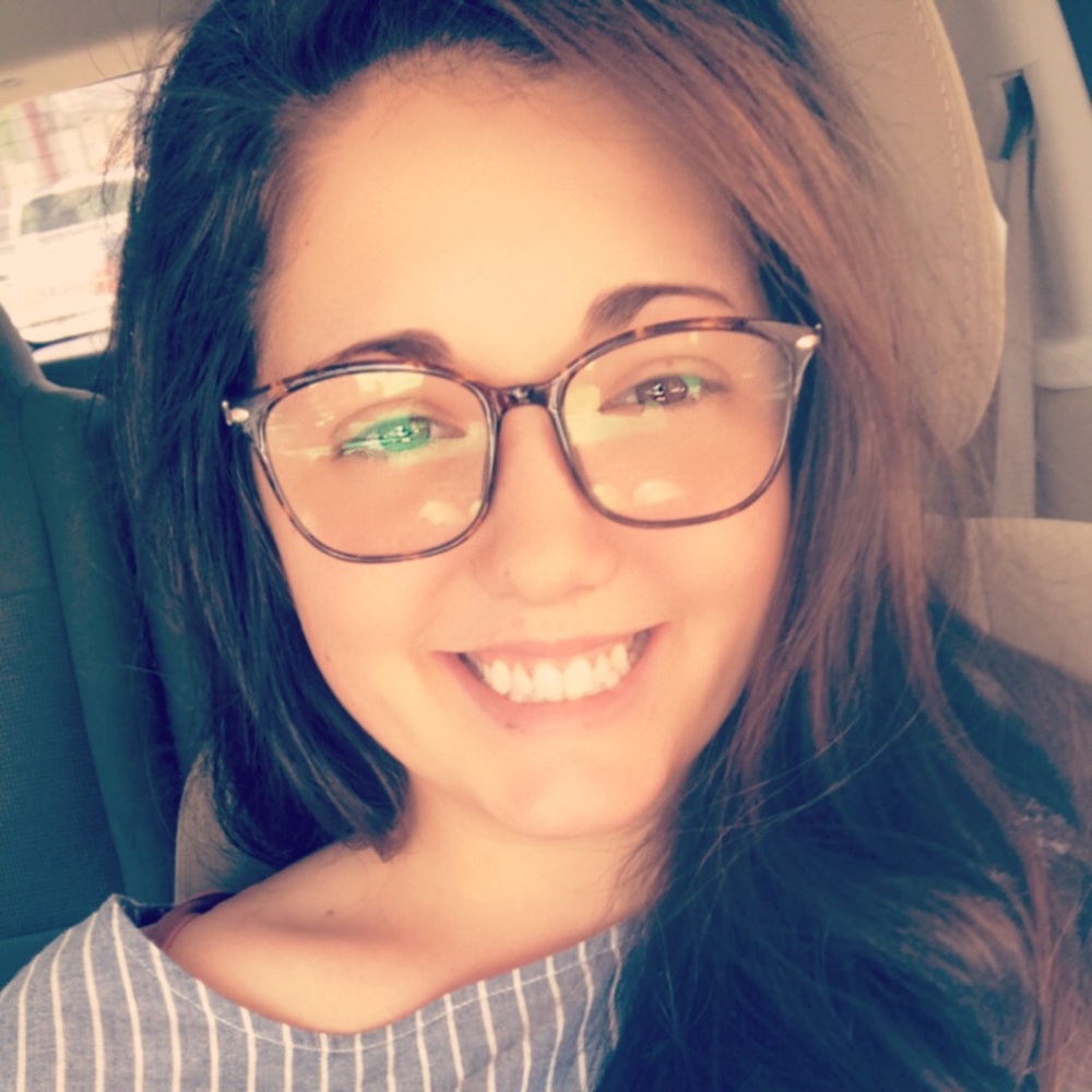 Meet your Posher, April